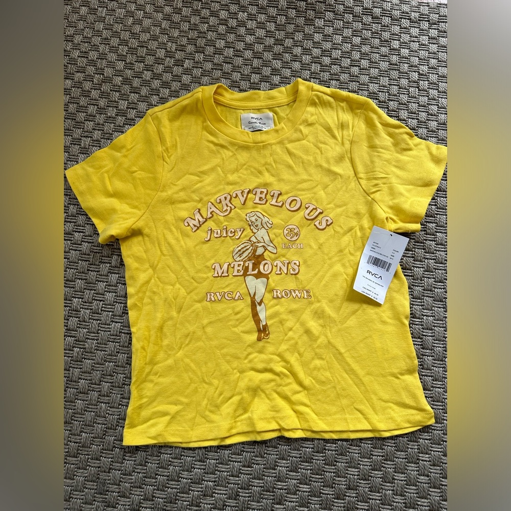 RVCA CAMILLE ROWE MARVELLOUS MELONS T-SHIRT YELLOW FADE - WOMENS | NWT / SIZE M